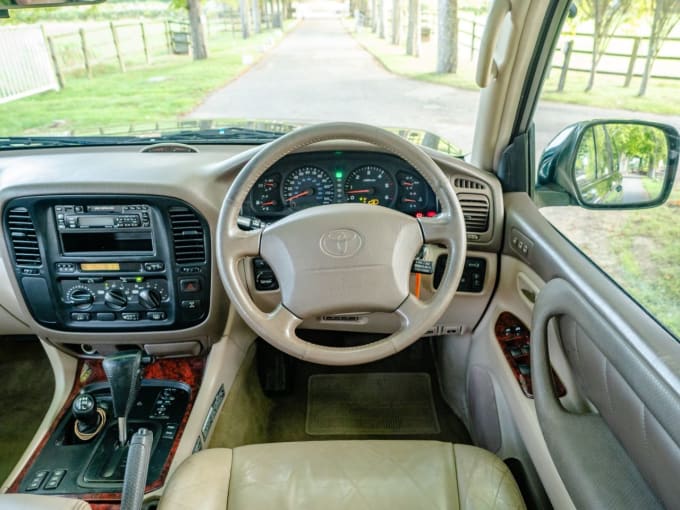 2025 Toyota Land Cruiser