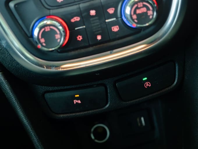 2025 Vauxhall Mokka