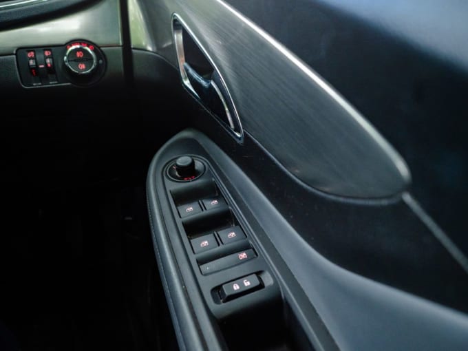 2025 Vauxhall Mokka