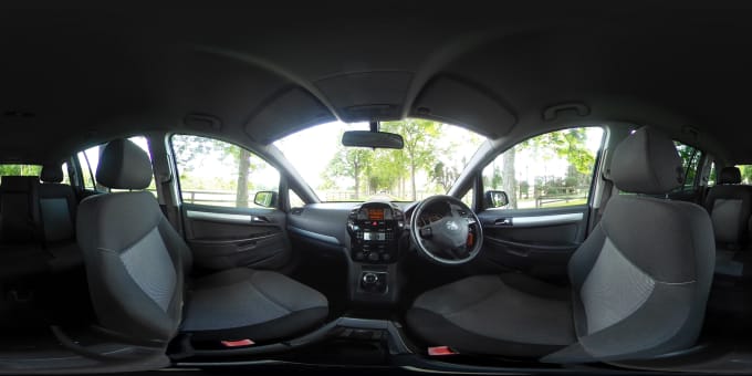 2025 Vauxhall Zafira