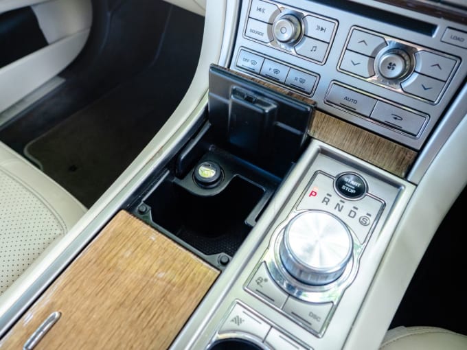 2025 Jaguar Xf
