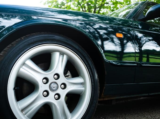 2025 Jaguar Xjr