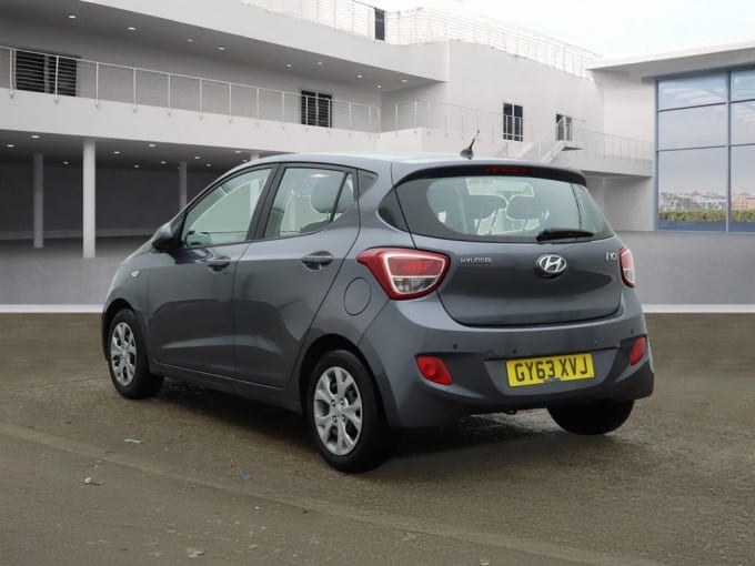 2025 Hyundai I10