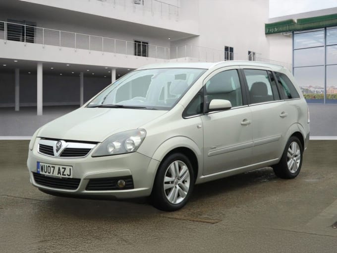 2025 Vauxhall Zafira