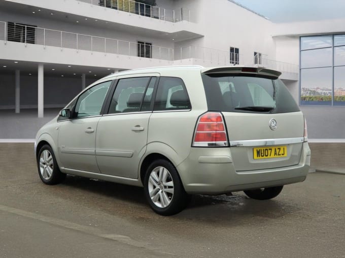 2025 Vauxhall Zafira