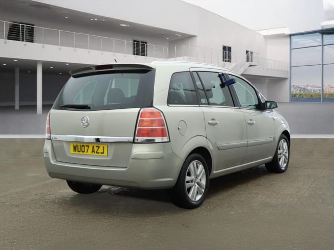 2025 Vauxhall Zafira