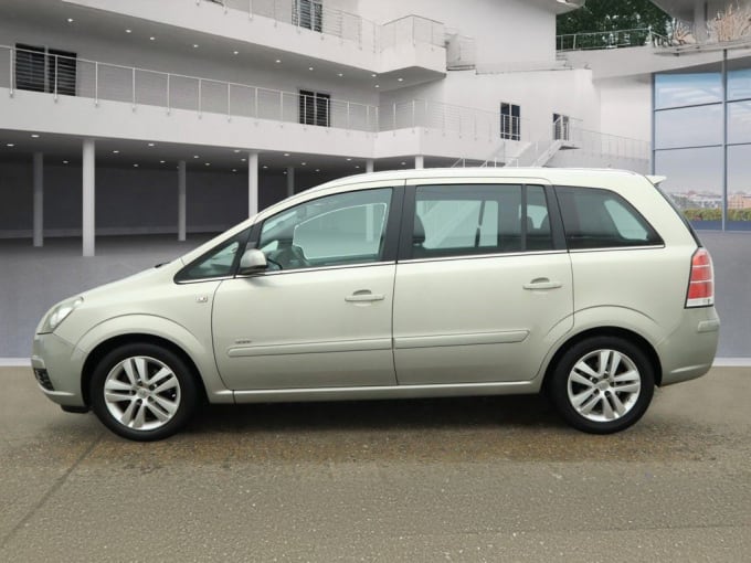 2025 Vauxhall Zafira