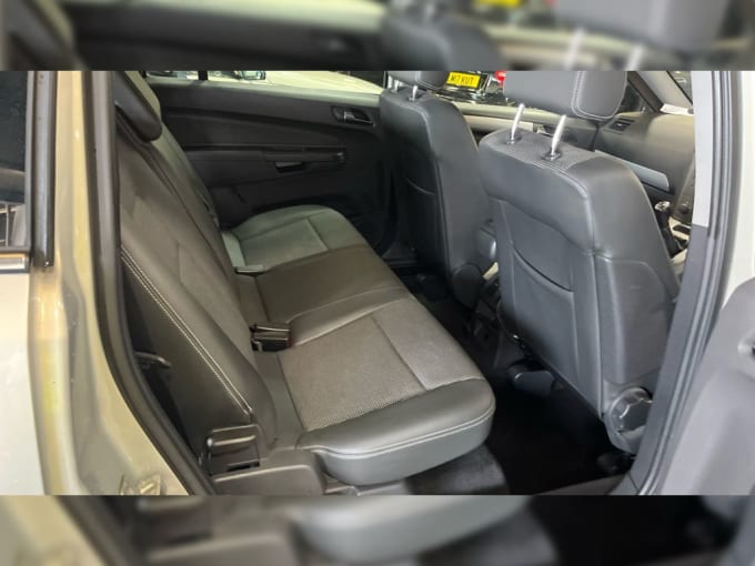2025 Vauxhall Zafira