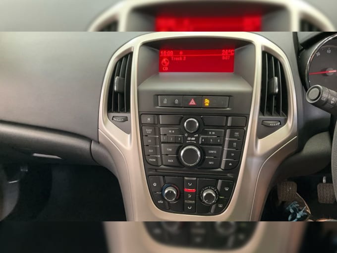 2025 Vauxhall Astra