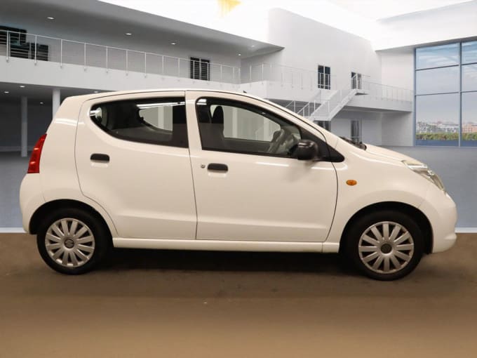 2025 Suzuki Alto