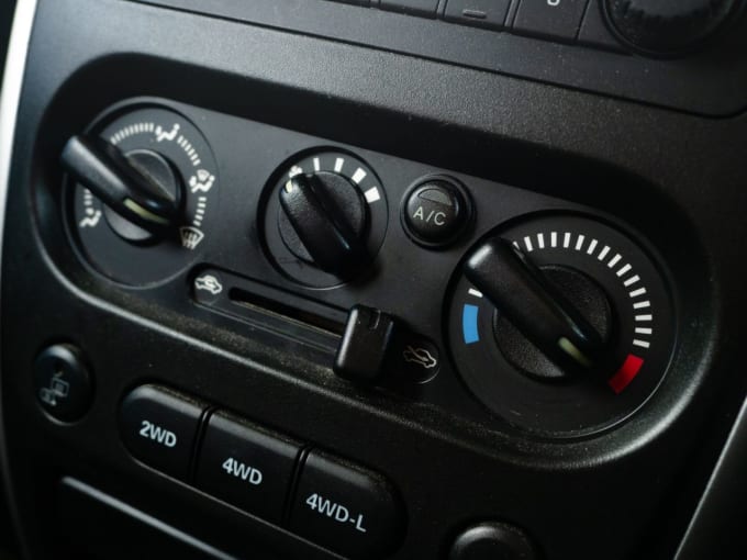 2025 Suzuki Jimny