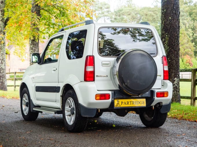 2025 Suzuki Jimny
