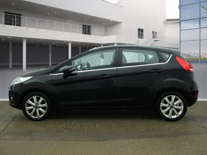 2010 Ford Fiesta