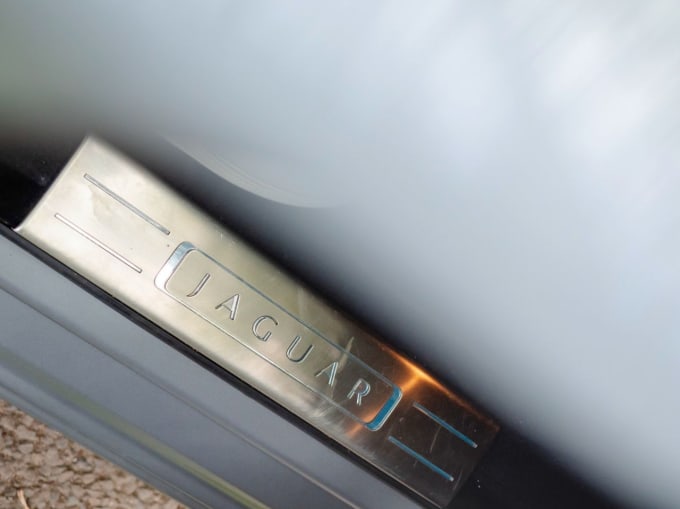 2010 Jaguar Xj