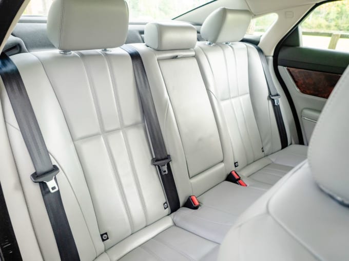2010 Jaguar Xj