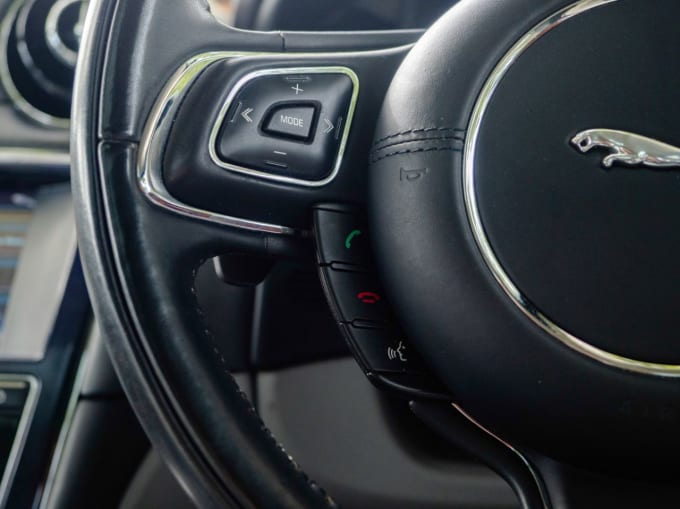 2010 Jaguar Xj