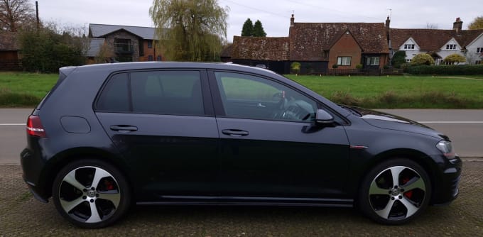 2025 Volkswagen Golf Gti
