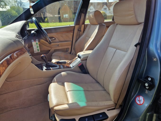 2025 BMW 5 Series