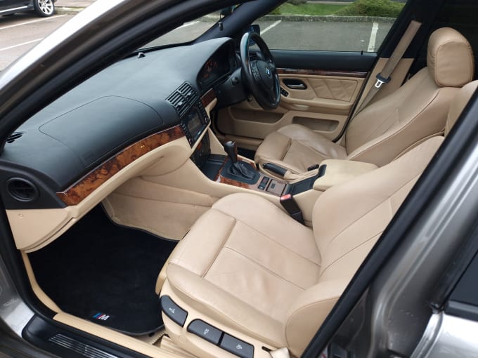 2025 BMW 5 Series
