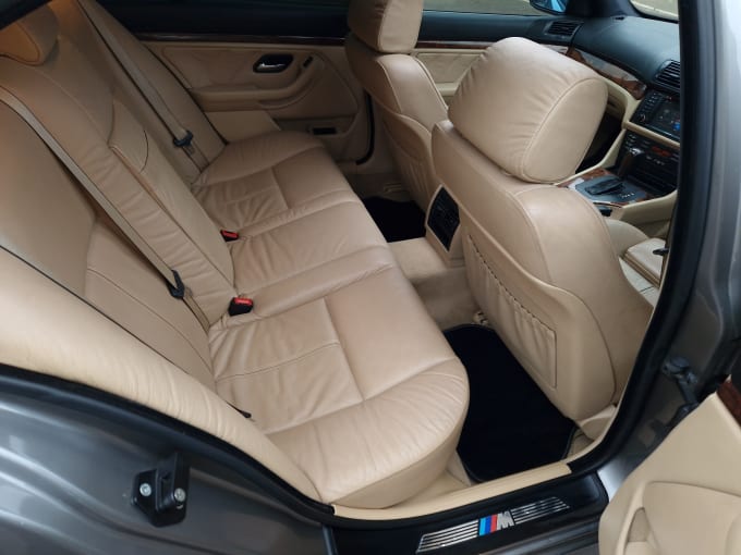 2025 BMW 5 Series