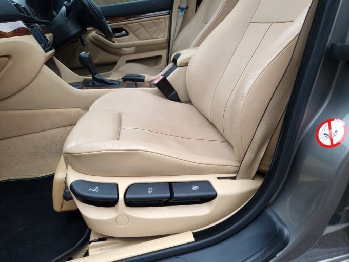 2025 BMW 5 Series