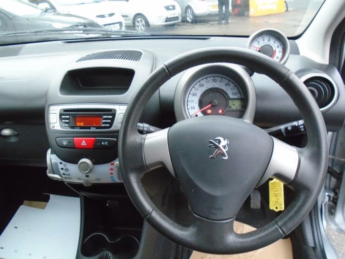 2014 Peugeot 107