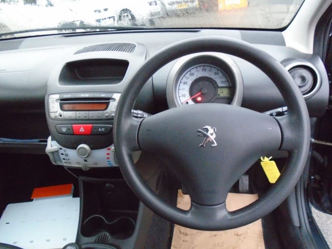 2013 Peugeot 107