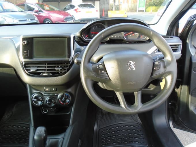 2014 Peugeot 208