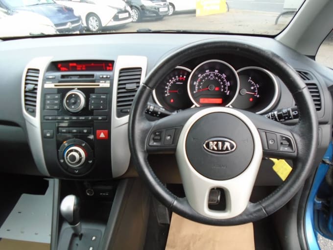 2010 Kia Venga