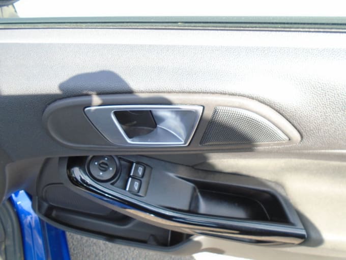 2025 Ford Fiesta