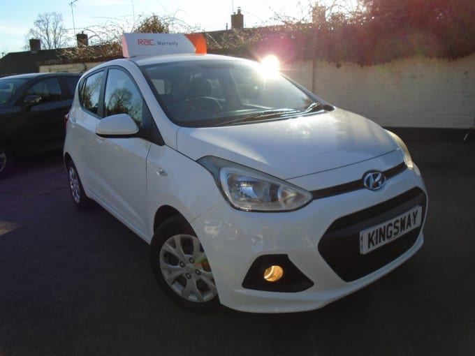 2025 Hyundai I10