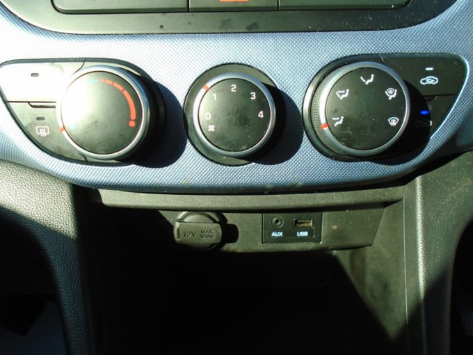 2025 Hyundai I10