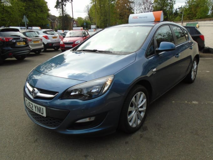 2025 Vauxhall Astra