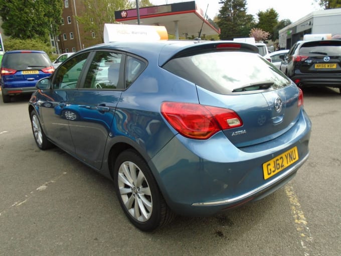 2025 Vauxhall Astra