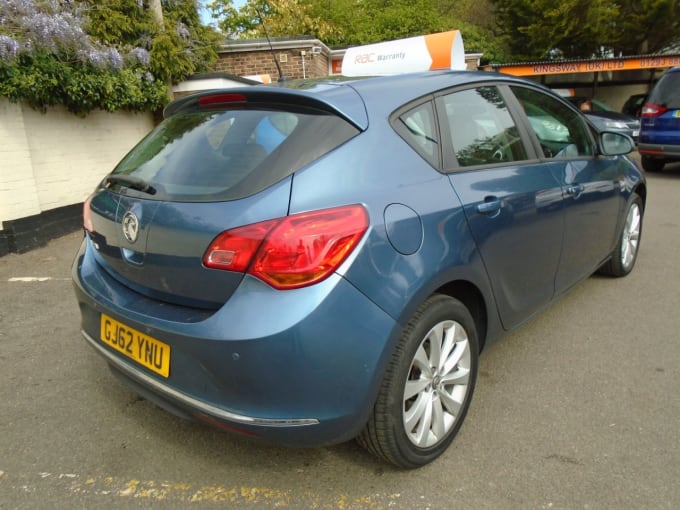 2025 Vauxhall Astra