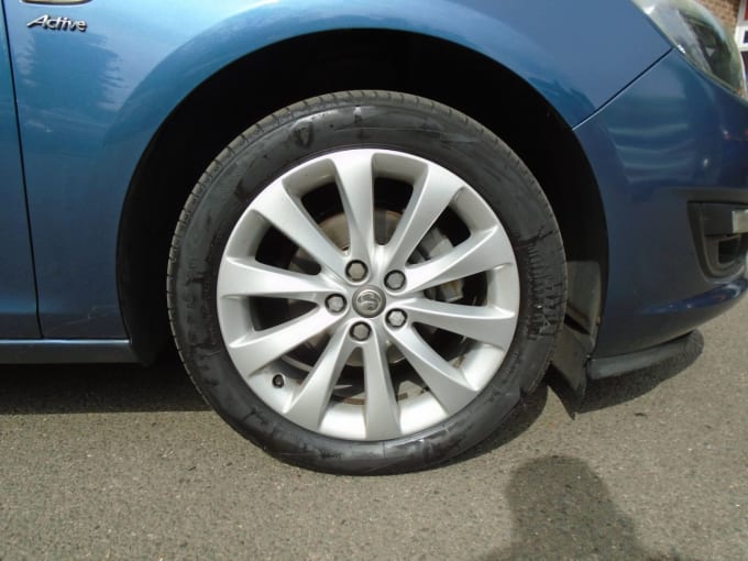 2025 Vauxhall Astra
