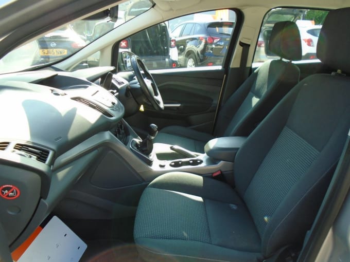 2025 Ford C-max