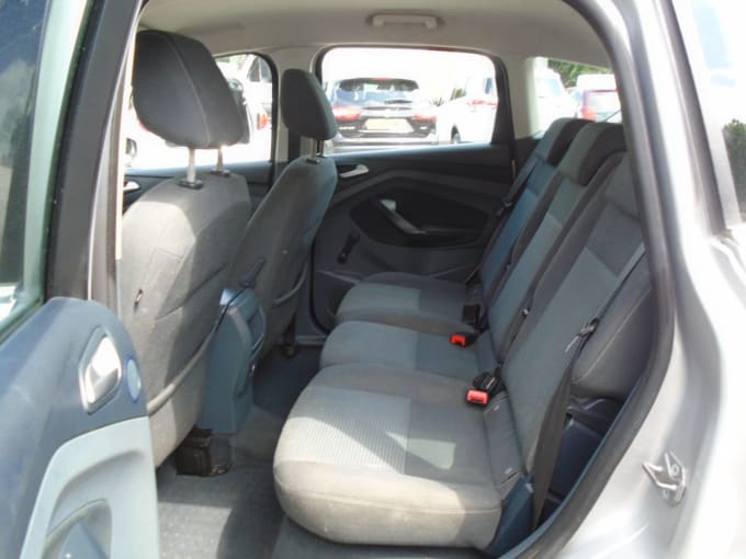 2025 Ford C-max