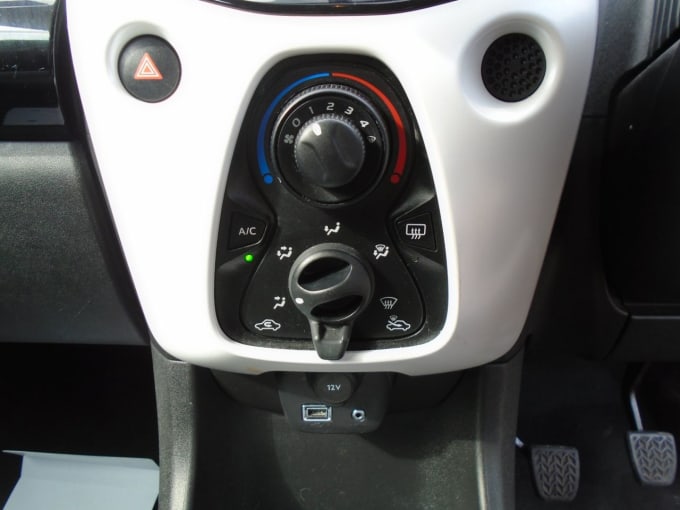 2025 Toyota Aygo