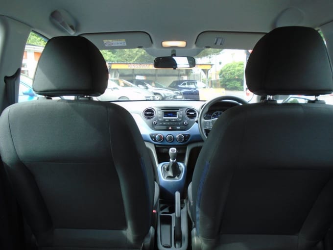 2025 Hyundai I10
