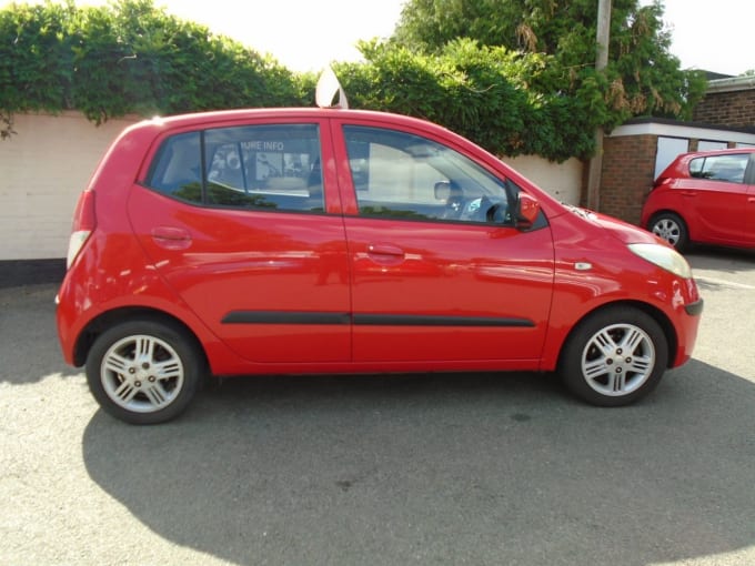 2025 Hyundai I10