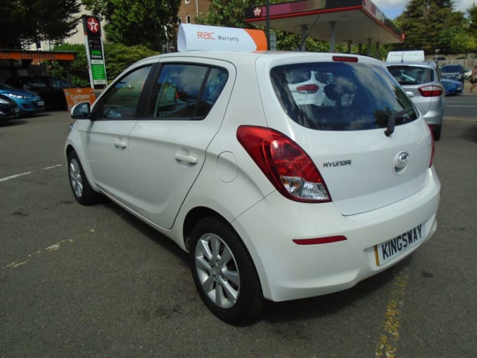 2025 Hyundai I20