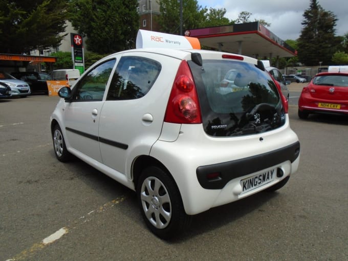 2025 Peugeot 107
