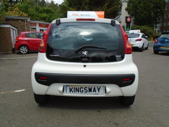 2025 Peugeot 107