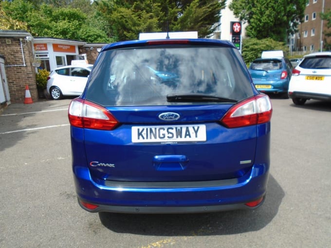 2025 Ford Grand C-max