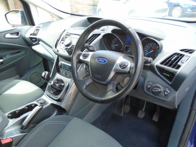 2025 Ford Grand C-max