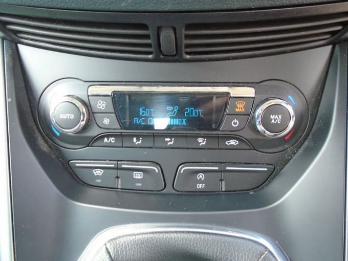 2025 Ford Grand C-max