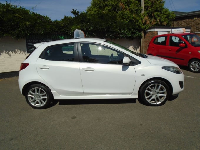 2025 Mazda Mazda2