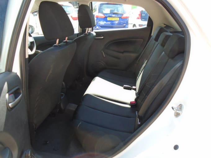 2025 Mazda Mazda2