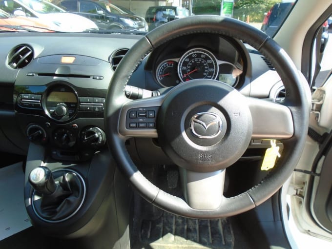 2025 Mazda Mazda2